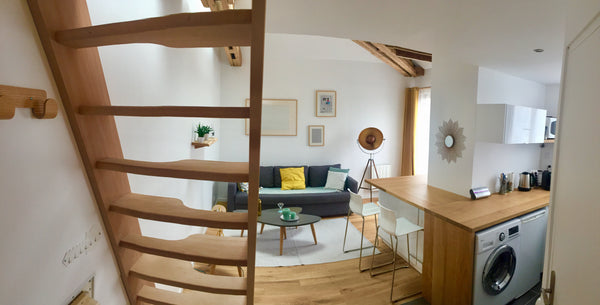 Studio refait à neuf dans une résidence très calme. <br />6è étage avec ascenseu Paris, France Appartement très lumineux, vue dégagée sur Paris. Entire rental unit vacation rental 18640578