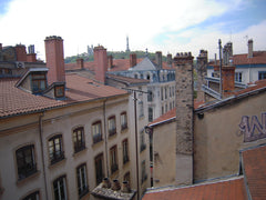 Charming city centre apartment, at the bottom of the Croix-Rousse hill, in<br /> Lyon, France Central apartment for 3/4 pers Private room in rental unit vacation rental 6124291