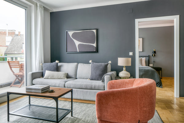 Discover the best of Vienna, with this two-bedroom 3rd district - Landstraße apa Vienna, Austria Landstraße 2BR w/ Elevator & Balcony Entire rental unit vacation rental 653411505855495204