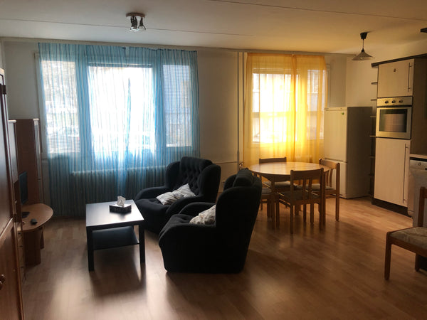 We offer flat in Prague 4, closed to the metro Kacerov, 20 minutes to the center  3 rooms flat closed to historic center Entire rental unit vacation rental 40413120