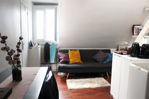 Bonjour, <br />I offer you an open bedroom in a mezzanine in  my apartment. The  Paris, France Cozy Mezzanine near to the Eiffel Tower Private room in rental unit vacation rental 18448223