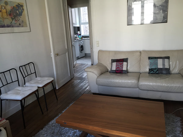 Cosy and typical parisian flat (Hausmann style) of 50 m2 with 3 rooms (one livin Paris, France Parisian flat in Paris Nation ! Entire rental unit vacation rental 6559353