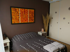 Chambre spacieuse dans un appartement coloré avec beaucoup d'énergies positives. Lyon, France Cocon spacieux et chaleureux... Private room in condo vacation rental 8918082