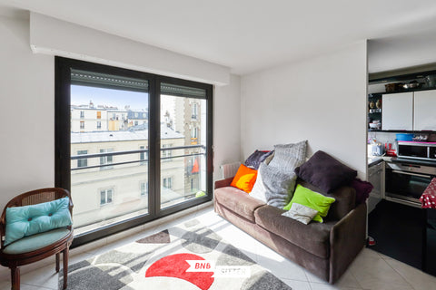 Apartment cozy and arty with 3 rooms in the heart of the12th district of Paris.  Paris, France ★ Cozy & Arty apartment - Bercy Entire rental unit vacation rental 23939304