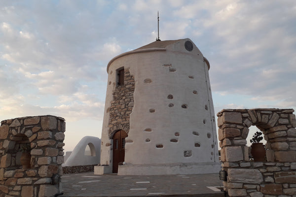 Traditional Windmill built in 1856, renovated as a small house with magnificent  Ilioupoli, Greece Paros Traditional Windmill, Greece Cycladic home vacation rental 10335853