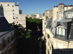 Mon appart a été refait il y a 1 mois et a une lumière exceptionnelle dans un tr Paris, France sublime 2 pieces Ecole Militaire Entire rental unit vacation rental 7156028