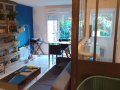 Bonjour,<br />Bel appartement de 47m2 en RDC avec terrasse/jardin privatif de 31 Cenon, France Bel appartement de 47m2 avec jardin-terrasse Entire condo vacation rental 48219982