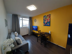 NOUS PROPOSONS UNE REDUCTION POUR LES SEJOURS SUPERIEURS A 5 JOURS, CONTACTEZ NO Lyon, France Tulipe-Confort Apt Part-Dieu Villette-Wifi*Netflix Entire rental unit vacation rental 46053514