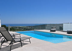 Villa Sofia is a recently renovated luxury villa situated just 5 minutes drive f London, United Kingdom Modern villa with infinity pool close to the sea Entire home vacation rental 43921575