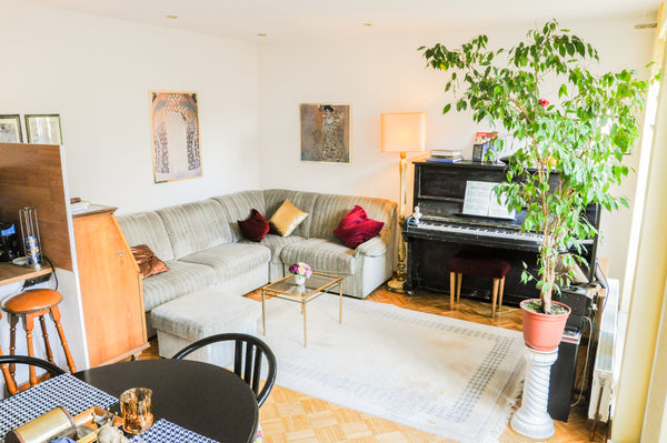 Beautiful top floor apartment in the heart of Vienna with spacious terrace. The  Vienna, Austria Arty loft with terrace in Hundertwasser district Entire rental unit vacation rental 2358738