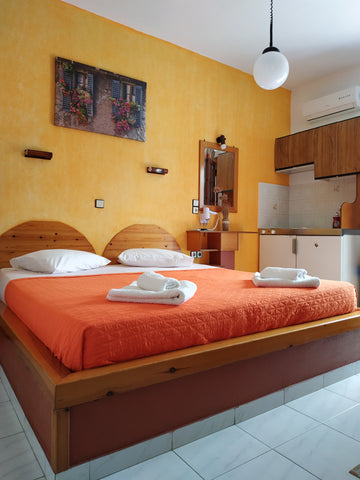 Located only 300m from the sandy beach of Agios Georgios, Studios Matina offers  Greece Studios Matina Naxos 1 Private room in condo vacation rental 644816703090044767