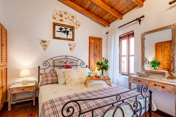 Eros House is a vintage recently renovated 3 story tiny house (50 m2)  with one  Chania, Greece Eros House, 30 Entire home vacation rental 14414871