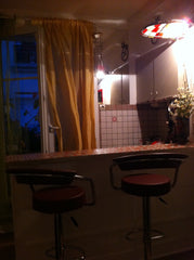 Meublé de façon fonctionnel avec internet et Wifi, sans TV. WC séparé. Apparteme  2 pièces calme et confortable Entire rental unit vacation rental 6689833