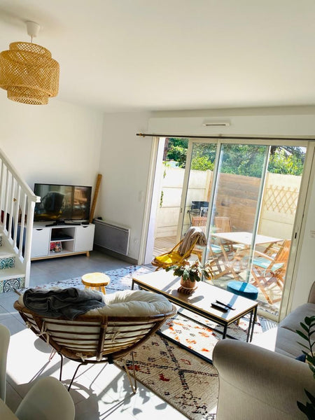 Maison récente et très fonctionnelle dans résidence sécurisée.<br /><br />A 10mi Eysines, France Maison 70m2 proche Bordeaux et océan. Entire home vacation rental 49580394