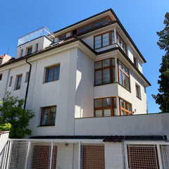 Zcela nový apartment ve vile s výhledem do zahrady ve čtvrti Hanspaulka kde jsou Prague, Czechia New Apartment Penthouse Entire loft vacation rental 50972812