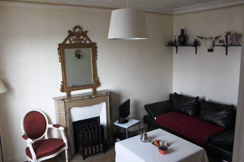 <b>The space</b><br />A cosy old but charming and quiet one bedroom apartment of Paris, France Center of Paris-Eiffel Tower view! Entire rental unit vacation rental 4213048