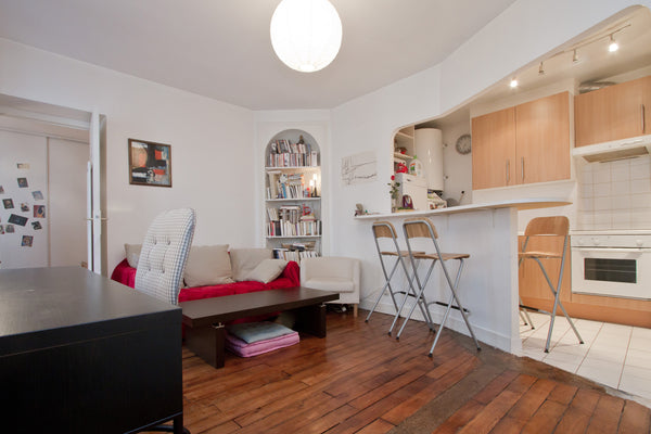 Charming and quiet apartment in Paris. 2min from place République and Canal St M Paris, France Beautiful apt in central Paris Entire rental unit vacation rental 3488825