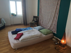 Big room in a 2 floor apartment located in friendly area in Vienna: 10 minutes t Kingston upon Thames, United Kingdom BIG BEDROOM in homely apartment Private room in rental unit vacation rental 6429334