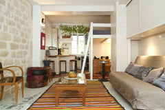 In the heart of Montmartre.<br />Cozy, bright and quiet, fully equipped.<br />Ex Paris, France Grand Wood Studio Montmartre Private room in loft vacation rental 4525294