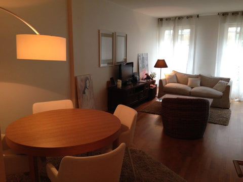 Beautiful modern and stylish apartment of 65 m2 (700 sqf)  in a peaceful and cha Paris, France 65 m2 in the heart of fashion Paris Entire rental unit vacation rental 3177444