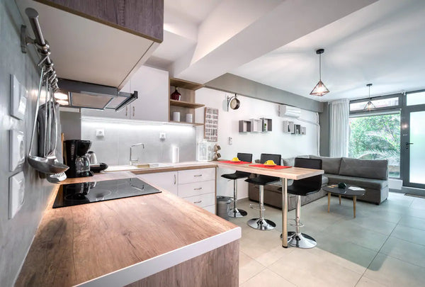 Our 55m² apartment is located near Evagelismos metro station. It is a very good  GR Beautiful apartment close to evagelismos metro Entire condo vacation rental 52818014