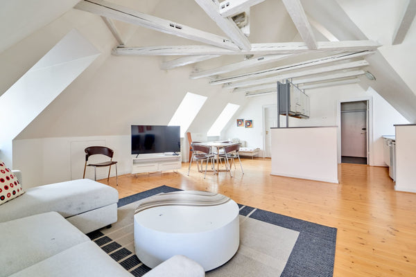 Perfect for a family vacation as well as a business trip.<br /><br />200M from t Copenhagen, Denmark ★Bright Apartment · Next  to Tivoli · Heart of CPH★ Entire serviced apartment vacation rental 52345877