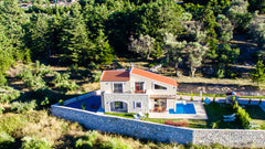 Brand new 3 bedroom villa, private pool & BBQ  with stunning views in a tranquil Rethimnon, Greece New 3bedroom villa, pool, BBQ & stunning views! Entire villa vacation rental 20152798