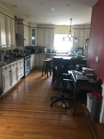 Beautiful five bedroom colonial built in 1932 on tree lined street. New York, United States Home in Staten Island · Studio · 2 beds · 2 baths Private room in home vacation rental 24653572