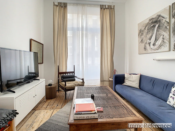 Duplex une chambre entièrement rénové et équipé. Situé à deux pas de la place Fl Uccle, Belgium Charmant duplex 1ch rénové et équipé Entire rental unit vacation rental 23554942