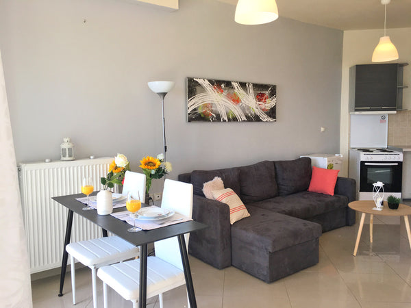 The 1-bedroom Pretty Apartment with sea and pool views, is located about 5 km fr Chania, Greece Pretty Apartment, 1 BD, common pool Entire rental unit vacation rental 19649708