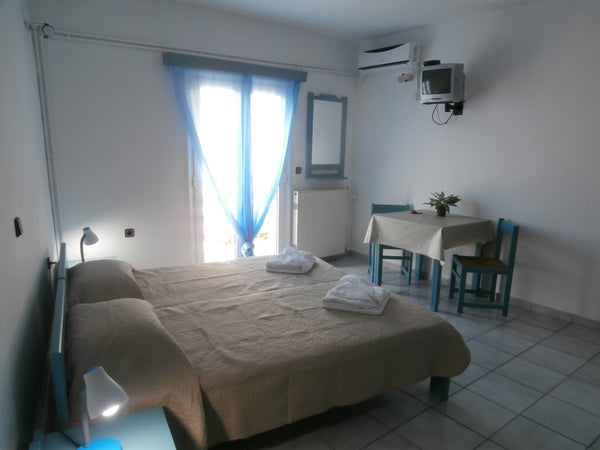 This room has private bathroom, air-condition and is located just 50m from a lov Rethimnon, Greece Fouli Studios & Apartments, Studio with Sea View Entire rental unit vacation rental 11634757