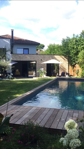 Maison entourée de verdure sans aucun vis à vis côté jardin situé dans un quarti Bordeaux, France Villa spacieuse et lumineuse entourée de verdure Entire villa vacation rental 49110661