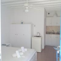 Estiades studios ,in a most beautiful sandy beaches of Mykonos Island.<br />Kitc Kalafati, Greece standard room Entire home vacation rental 12017311
