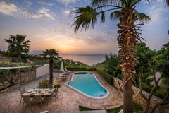 Villa Nicolas is a luxurious villa of 178 m2, in which 7 visitors can have a ple Greece Villa Nicolas Plaka|With Sea View Entire villa vacation rental 5860370
