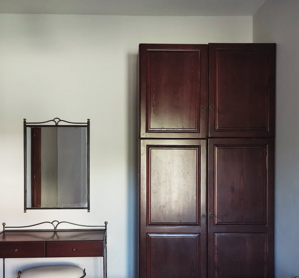 Home environment with touches of traditional decoration.<br /><br /><b>License n Greece Villa Elea 4/4 studio apartment street view Room in aparthotel vacation rental 580277637202116149