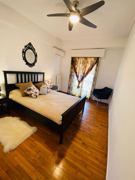 Spacious and cosy bedroom 22 sq in Athens Center. Balcony acces full of sun and  Athens, Greece Your Bedroom and balcony in my apt central Athens Private room in rental unit vacation rental 46134868
