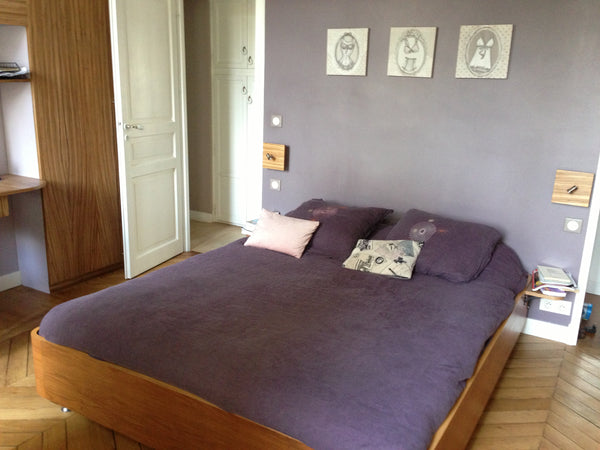 Bienvenue dans notre lieu de vie de 114 m2 avec 3 vraies chambres, bureau, séjou Paris, France Chambre double / Panthéon Private room in bed and breakfast vacation rental 28506756