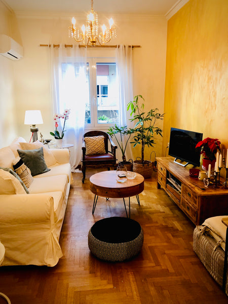 A comfortable luxury apartment in the center of Athens, renovated in 2017, close Paros, Greece Queen Victoria apartment Entire rental unit vacation rental 19292184