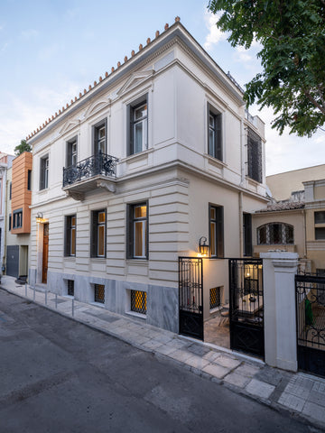 A newly renovated grand old townhouse by JJ Hospitality in the heart of Plaka, a Athens, Attica, Greece The White House Plaka Mansion by JJ Hospitality Entire home vacation rental 13304153