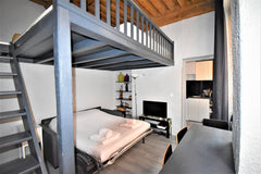 Near Place des terreaux, in the heart of the Presqu'ile, 2 steps from the metro  Lyon, France Orpi Valfeniere3 Hyper Centre Lyon Opéra terreaux Entire rental unit vacation rental 22804242
