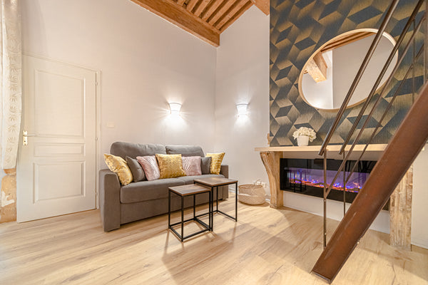 Joli appartement rénové situe dans le quartier vivant du 1er arrondissement de L Lyon, France Le petit Platière-Appartement rénové-Terreaux Entire rental unit vacation rental 621446366711957323