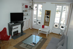 Superb renovated apartment some months ago, this flat of about 60 m2 is perfect  Paris, France Appartment Grands boulevards Entire rental unit vacation rental 24032078