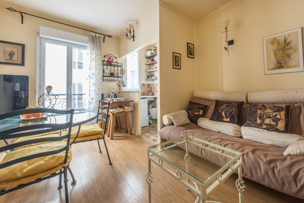 quartier humain, triangulaire avec Bastille, le Père Lachaise et le marais. A 15 Paris, France cosy, calme, grand confort Entire rental unit vacation rental 5496467