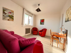 Chambre très calme & lumineuse idéalement située à 5mn à pied de la gare Part-Di Lyon, France Lyon : chambre calme & confortable près de la gare Private room in rental unit vacation rental 753662186907896056