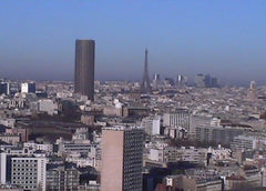 Mon logement est proche des Transports, accès direct sans changement à 3 gares e Paris, France Chambre 10 m² vue sur Paris. Private room in rental unit vacation rental 16685341