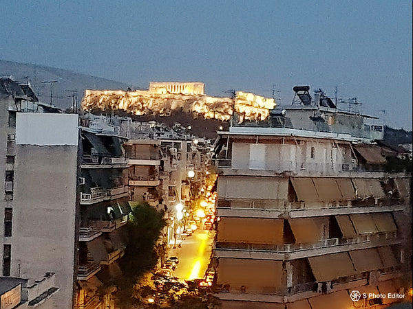 A luxury 5th froor apartment in the center of the city with Acropolis view and e Athens, Greece Διαμέρισμα Σε Athina dreamy ap 5 Entire rental unit vacation rental 28621986