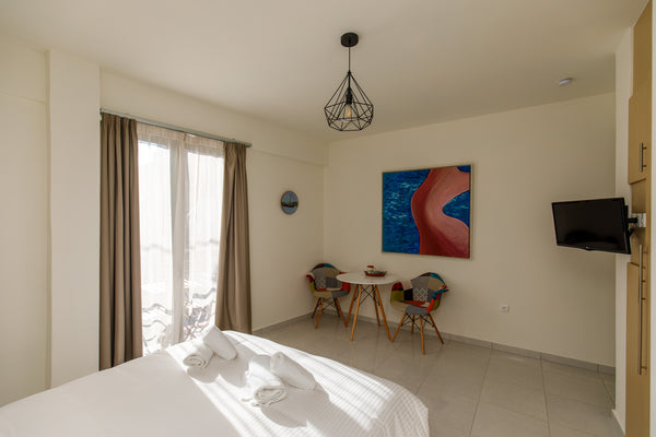 Everything that Athens has to offer in one place!<br /><br />This brand new stud Tel Aviv-Yafo, Tel Aviv District, Israel Balcony fully suited Studio Apartment in Psyri #1 Entire rental unit vacation rental 30917255