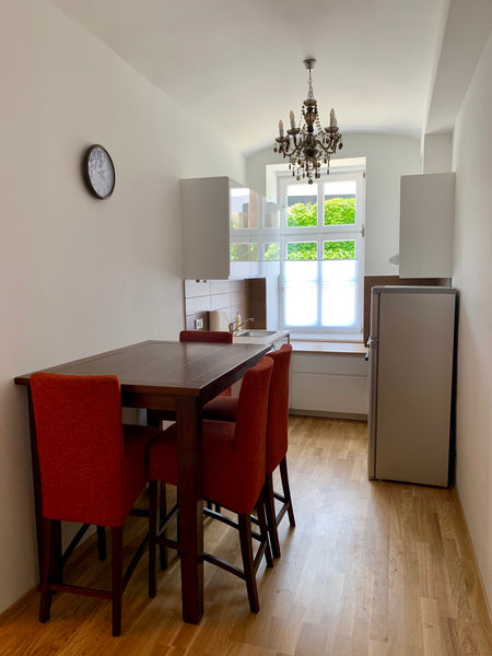 Small comfortable apartment with austrian character near the city center. Well-e Vienna, Austria Lovely and functional. Central location Entire rental unit vacation rental 35637081