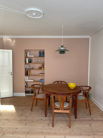 A cozy apartment in quiet and peaceful surroundings. Close to Frederiksberg Gard Copenhagen, Denmark Cozy apartment in central Copenhagen Entire rental unit vacation rental 607685633523786528