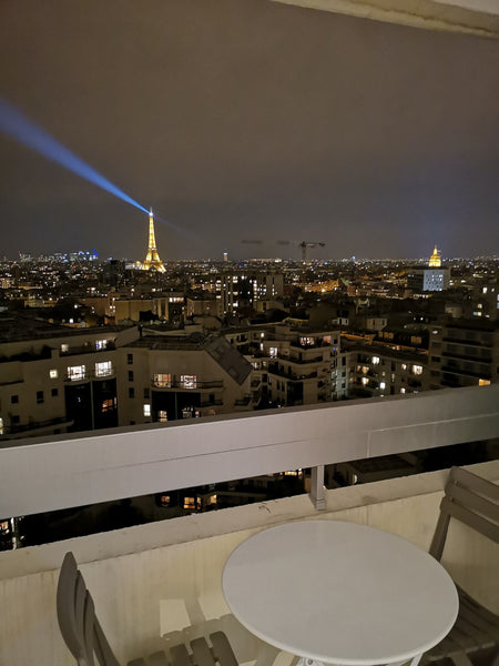 My apartment is located near Montparnasse (6min walk).<br />You can enjoy the ba Paris, France Apartement with a breathtaking view Entire rental unit vacation rental 18022942